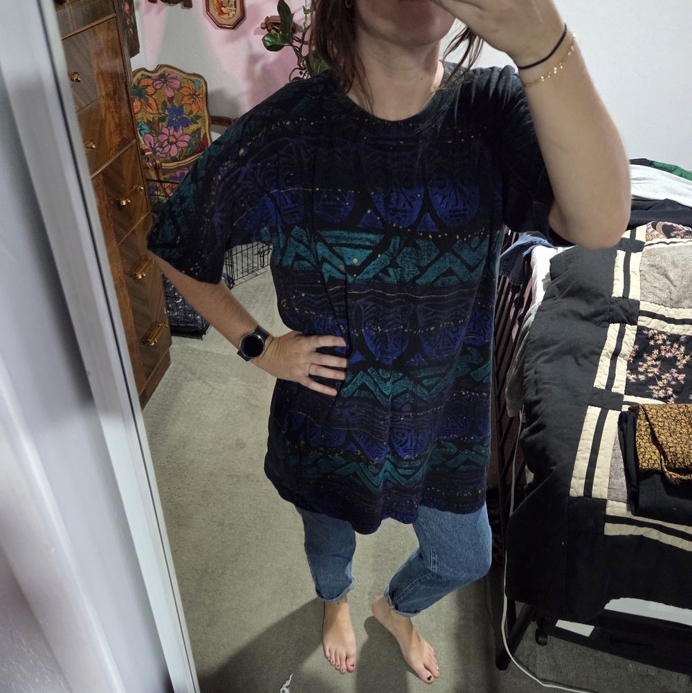 Vintage Black and Blue Geometric Tee